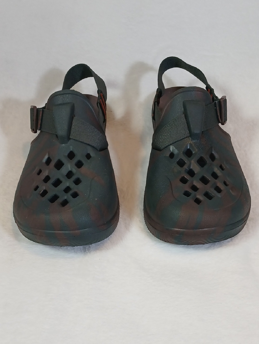 Chaco Men's Chillos Clog The "Woodsy Growth" Colorway Sandals Sz 9
